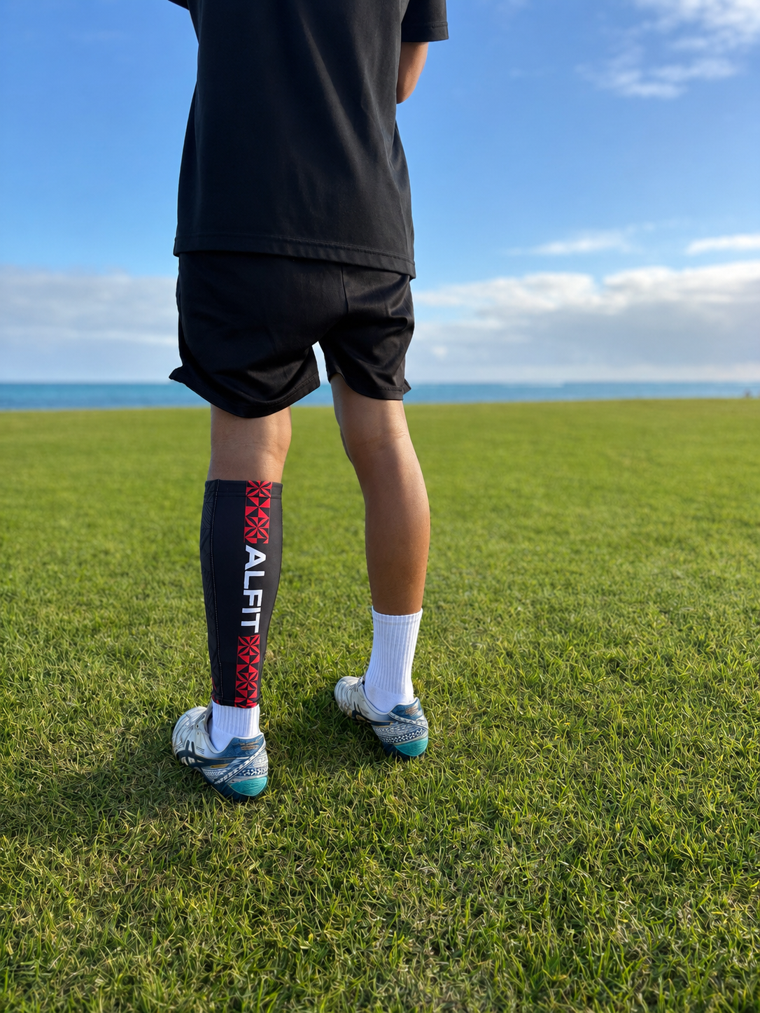 Legacy Calf Sleeve - Black and Red